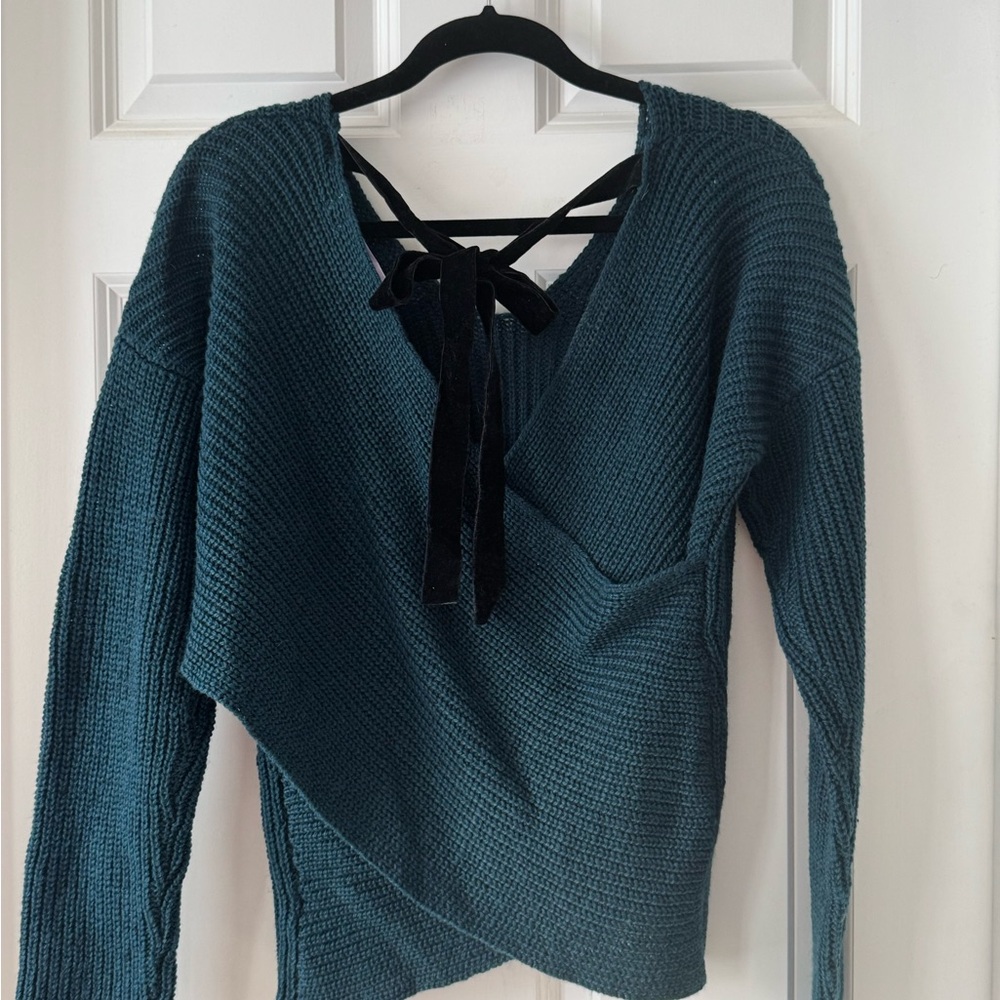 Francesca's Collections V-Neck Sweater with Black Bow